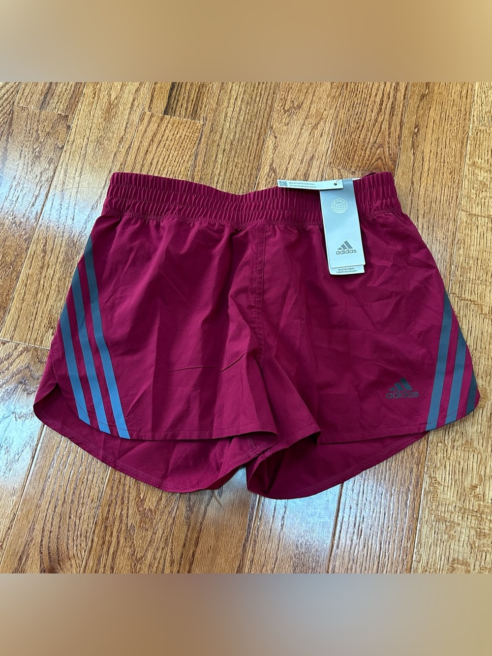Adidas running Aeroready xs 3 inch shorts women’s burgundy red/pink